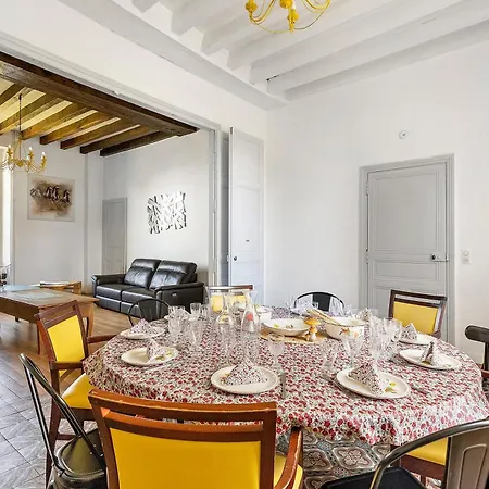 Holiday home Sacre - 15 Personnes Les Hauts-d'Anjou