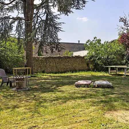 Sacre - 15 Personnes * Les Hauts-d'Anjou